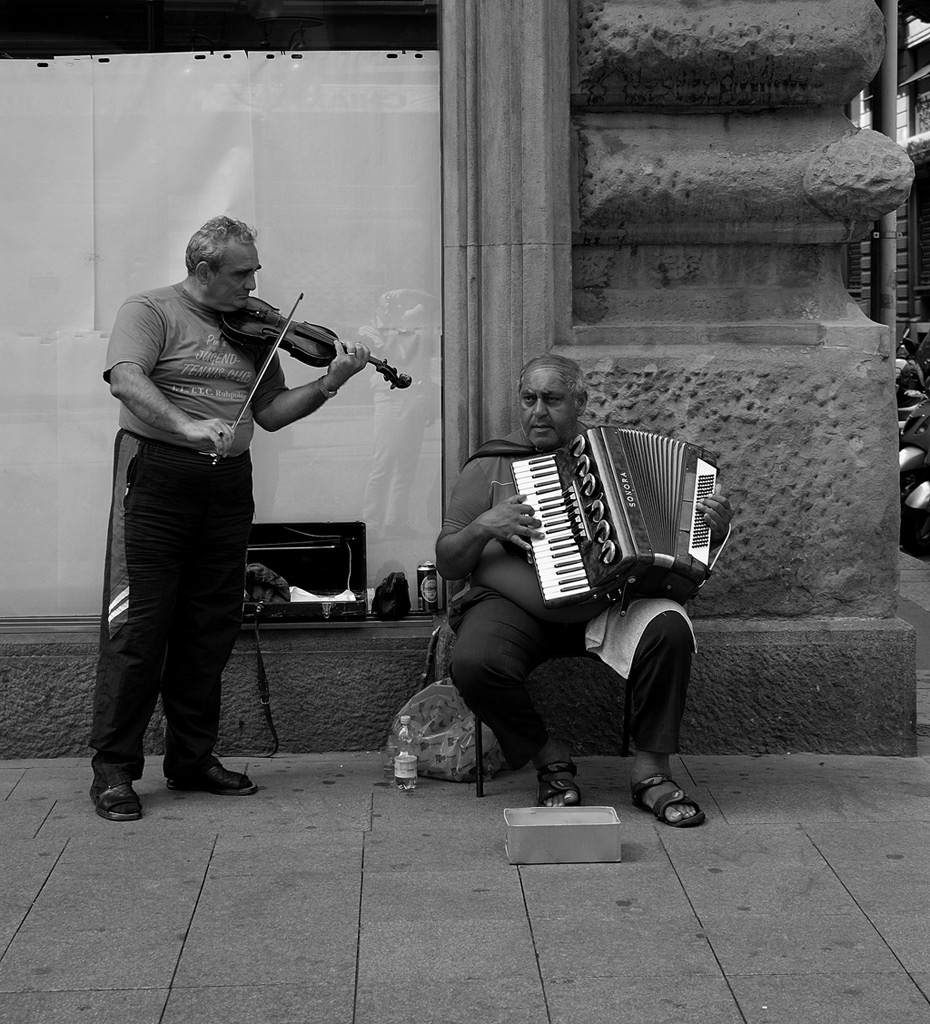 Artisti - Via Dante