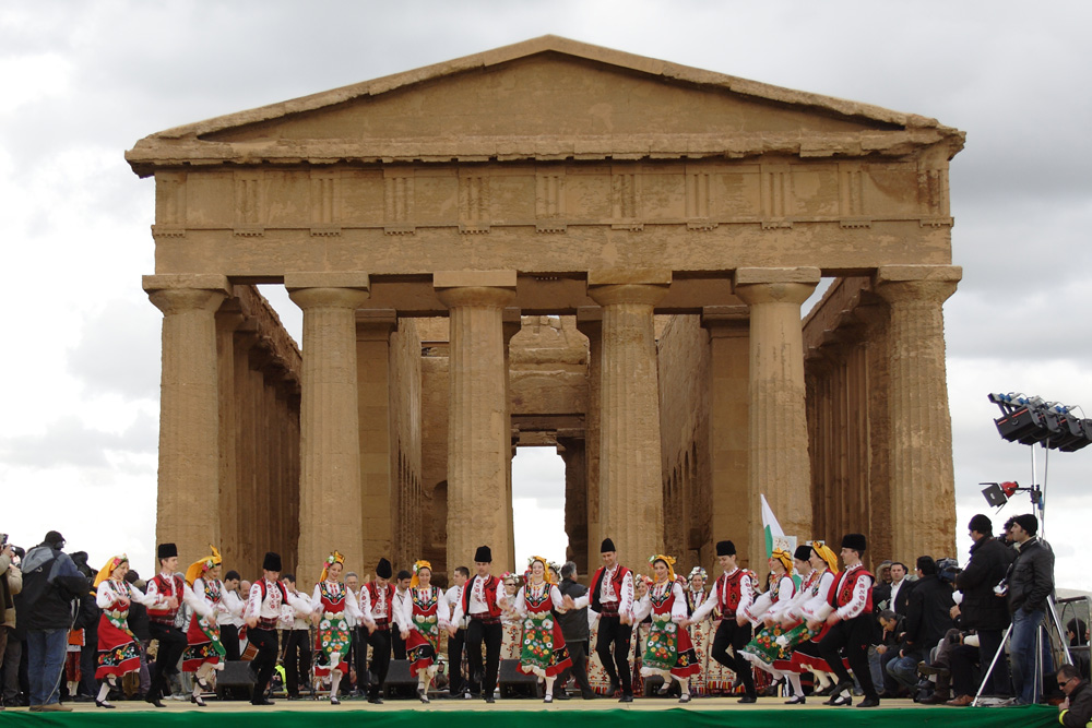 64 sagra del mandorlo in fiore - Agrigento