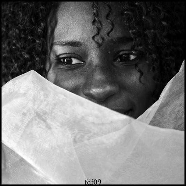 Kin, crop quadrato