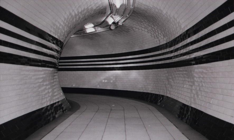 Tube