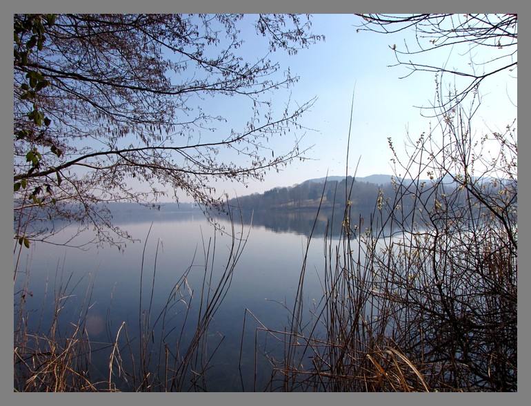 Lago di Monate