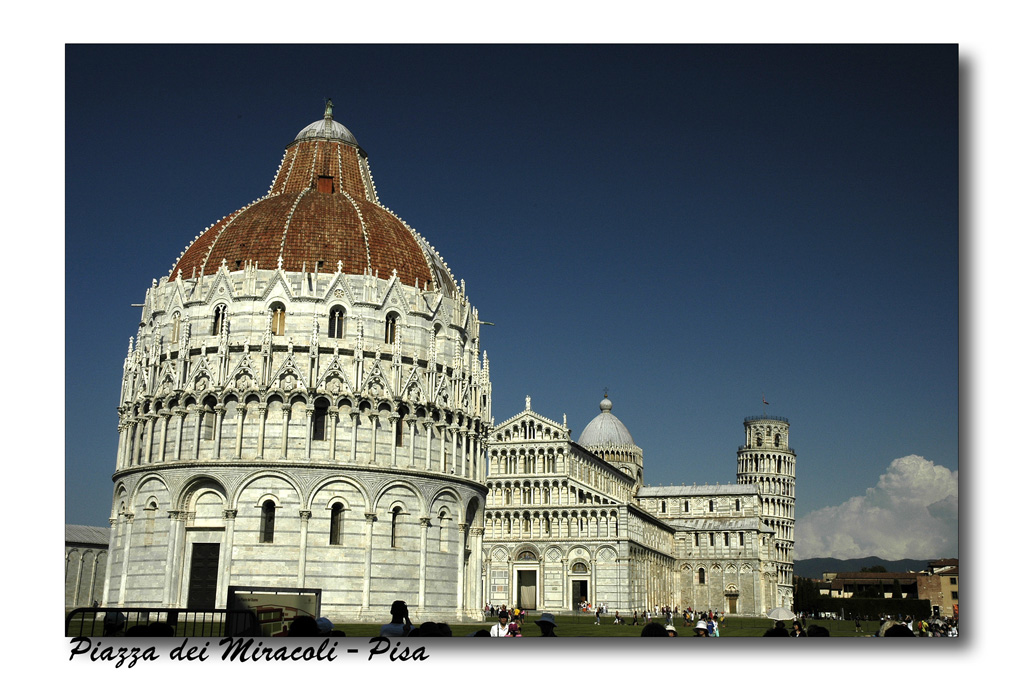Piazza dei Miracoli - Pisa