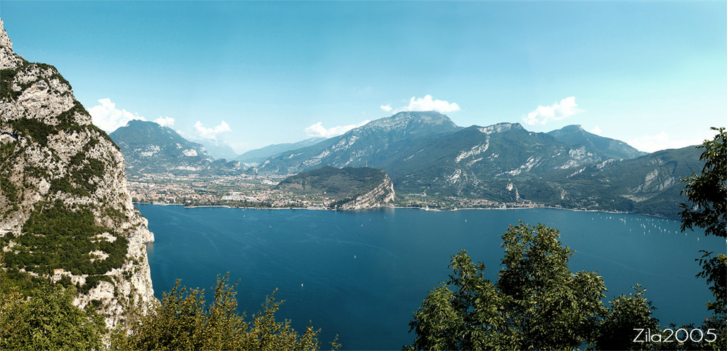 Panorama a 180 sull'Alto Garda (TN)