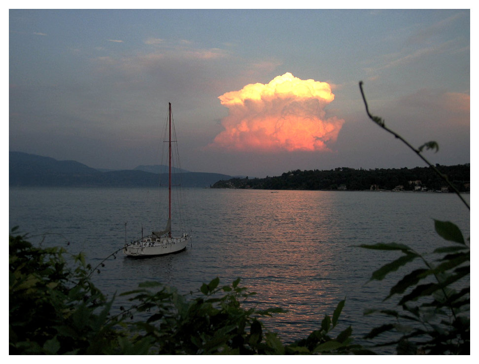 Alba atomica