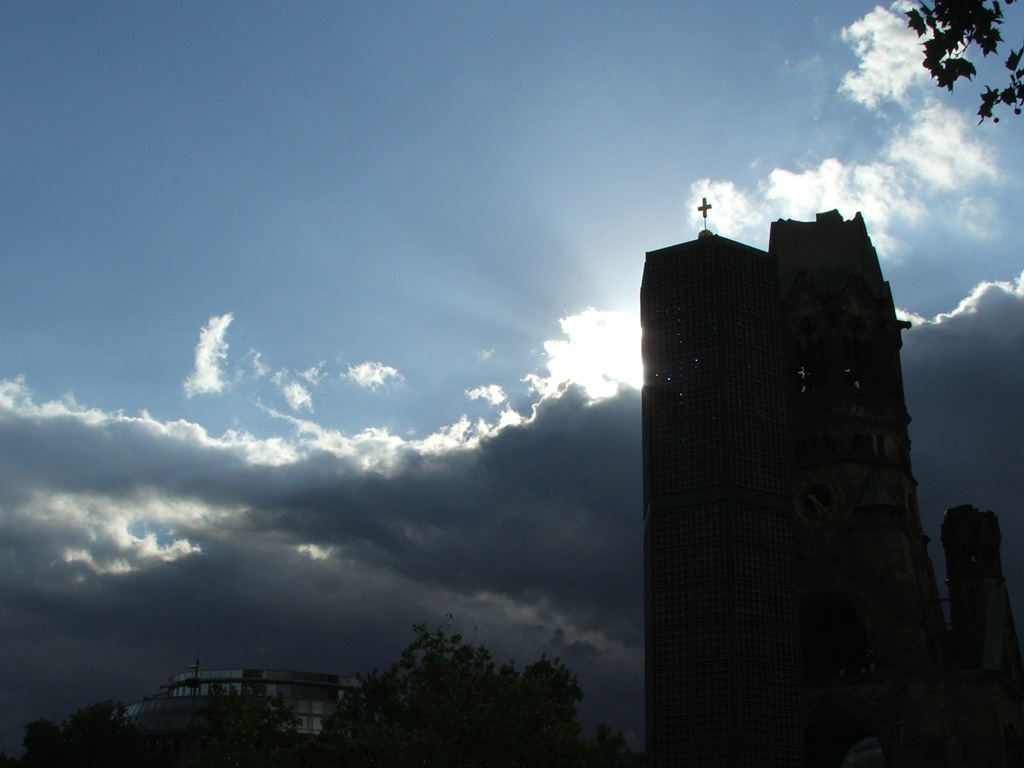 Luce dietro la... Croppata