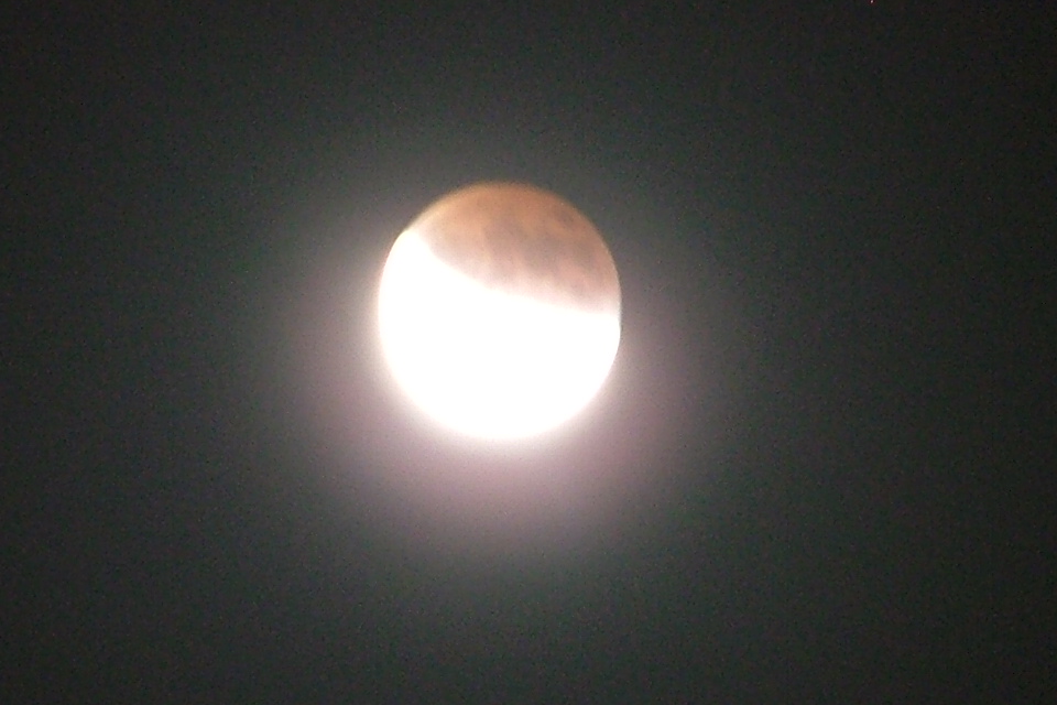 Eclissi Lunare 2 - 04 Mag. 2004