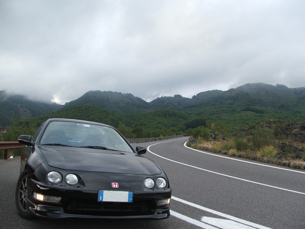 Etna e auto