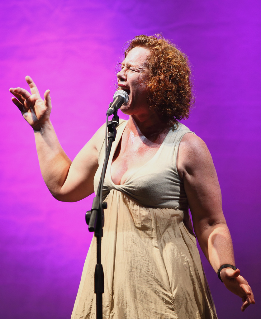 Sarah Jane Morris in Concerto.