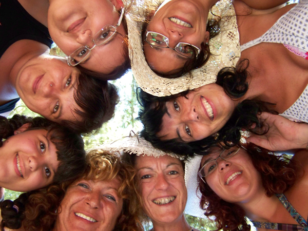 GIROTONDO DI DONNE