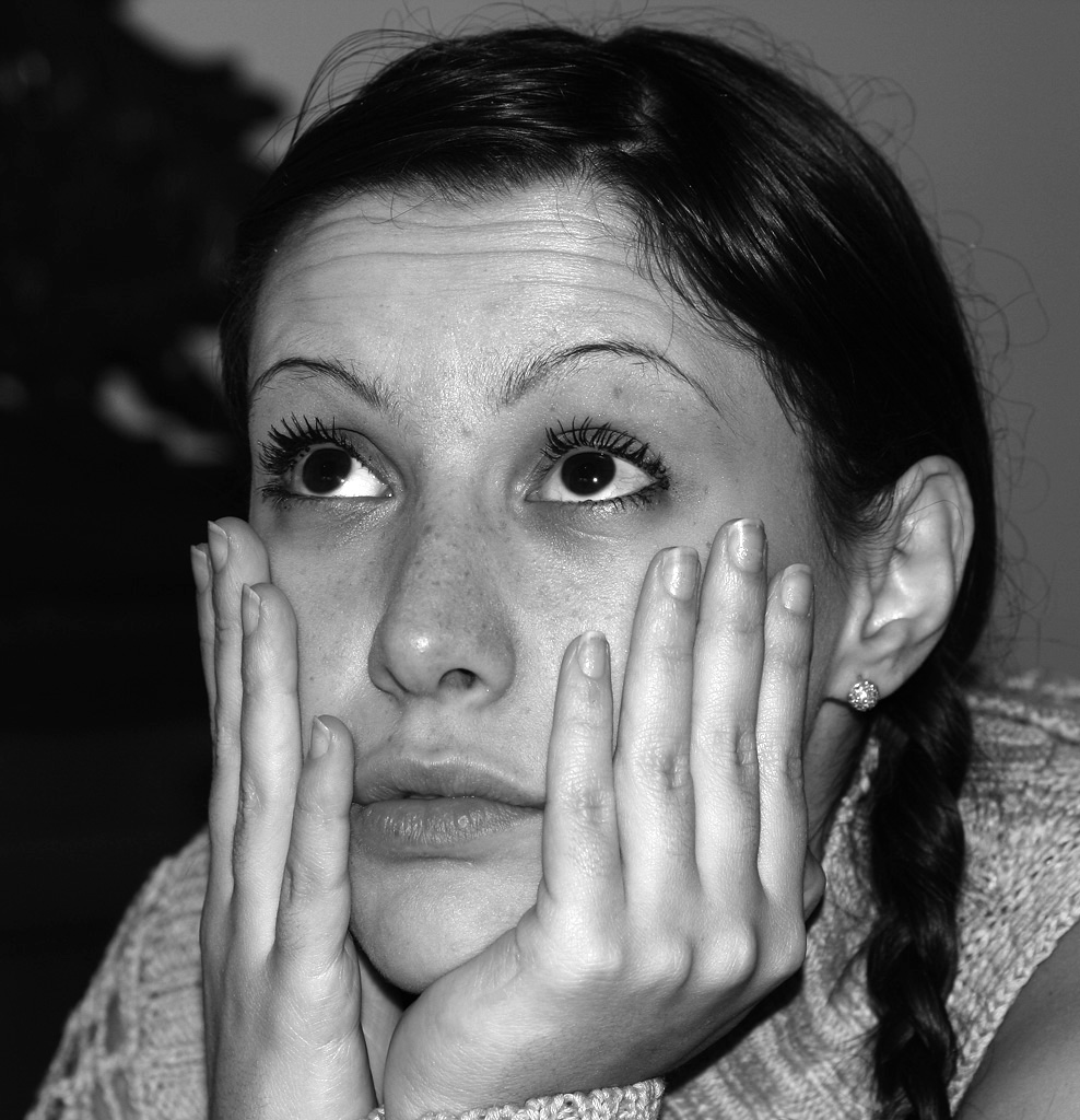 b/w
