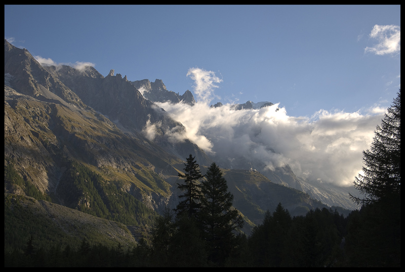 mattina sulle grand jorasses