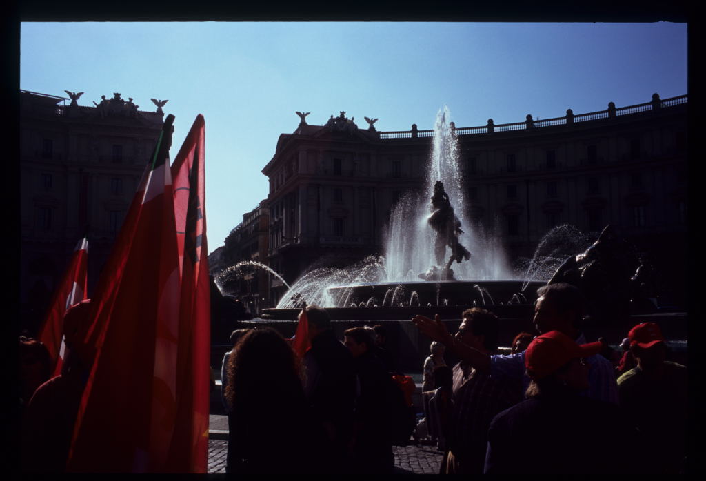 manifestazione 15
