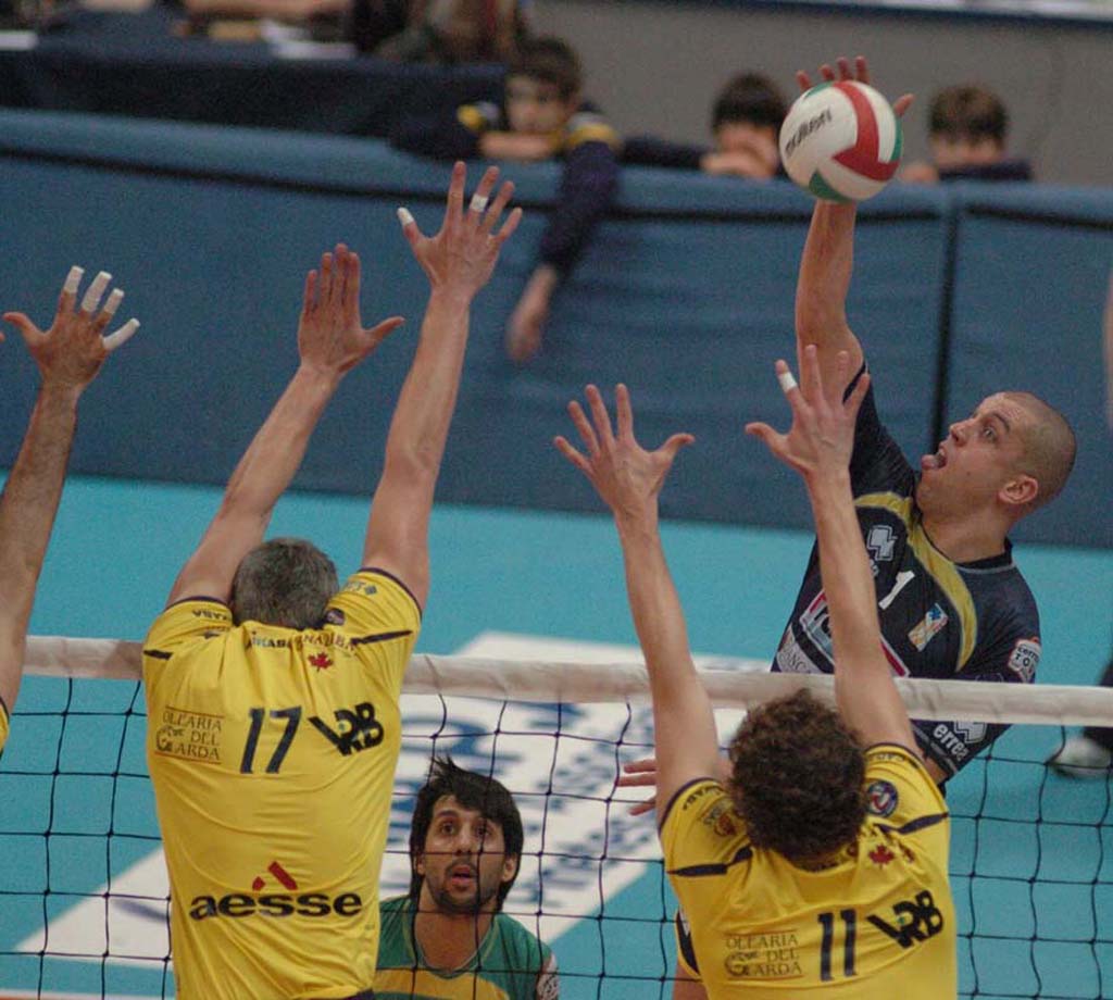 volley