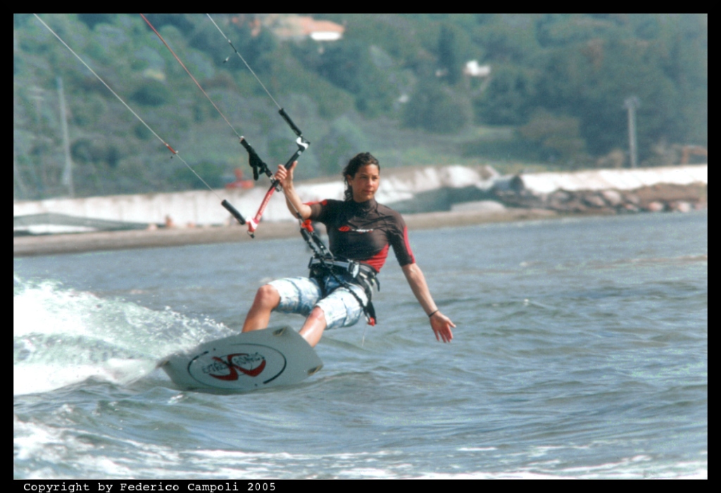 Kitersurfer in azione