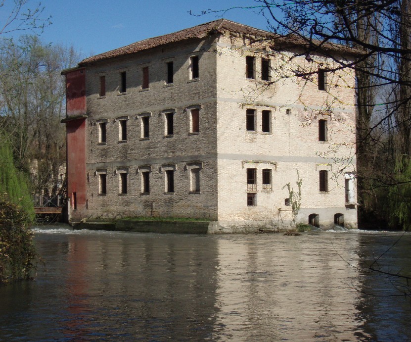 molino