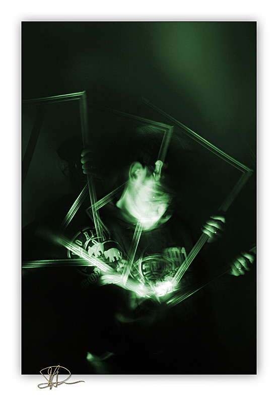 FramEs of the Emptied minD