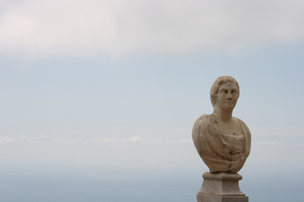 sovrumano silenzio
