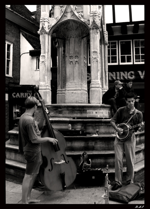 Winchester street music