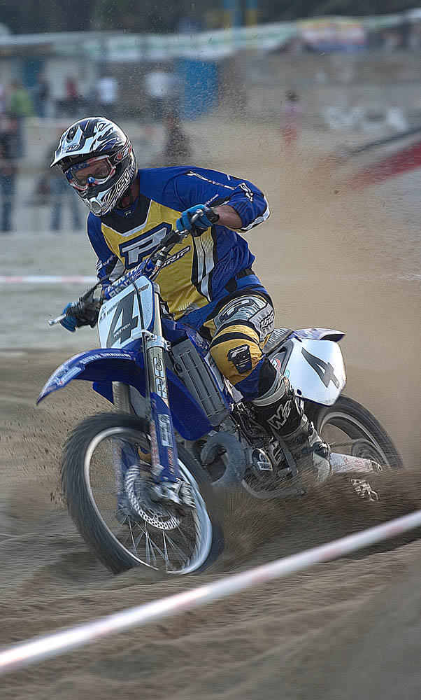 Cross4