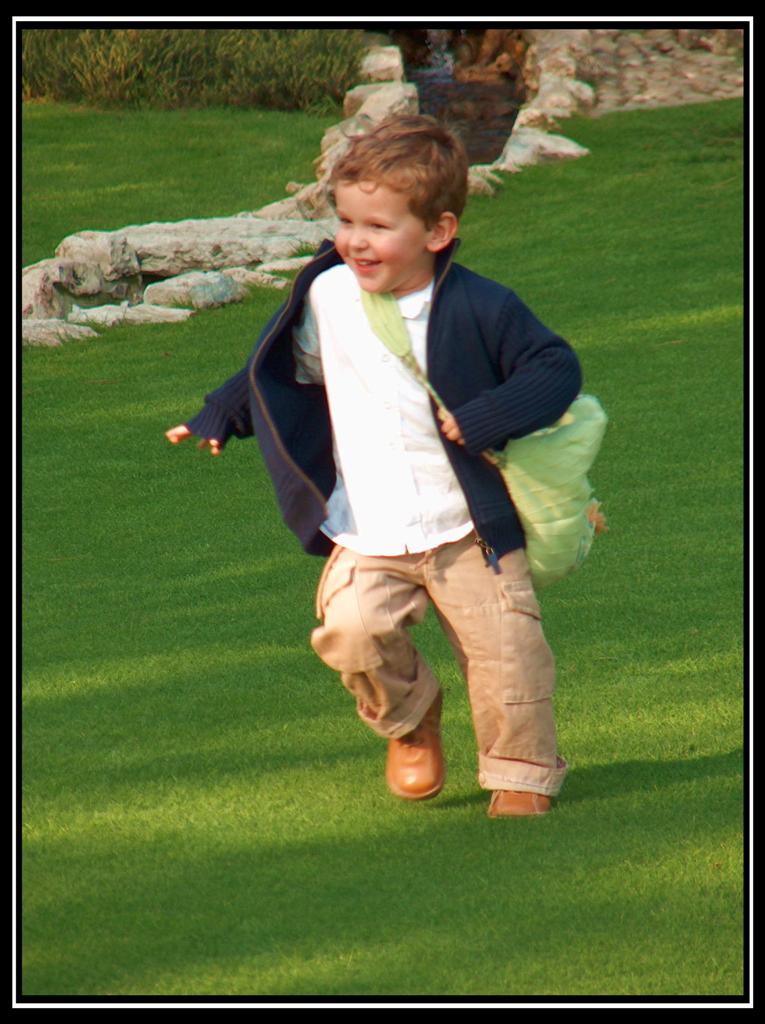 Cuginetto che corre