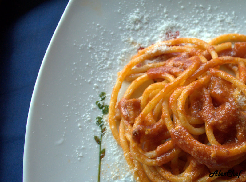 bucatini all'amatriciana