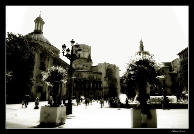 Plaza dela Virgen - Valencia