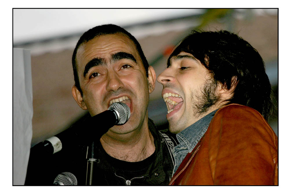 con Elio