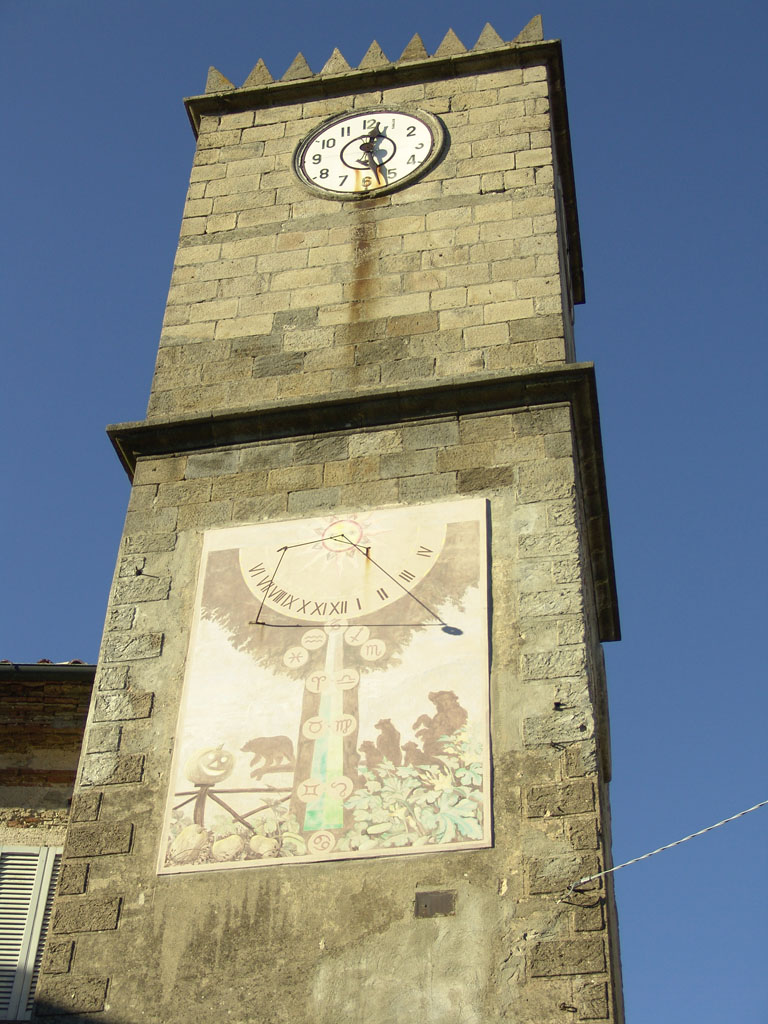 Torre con Orologio