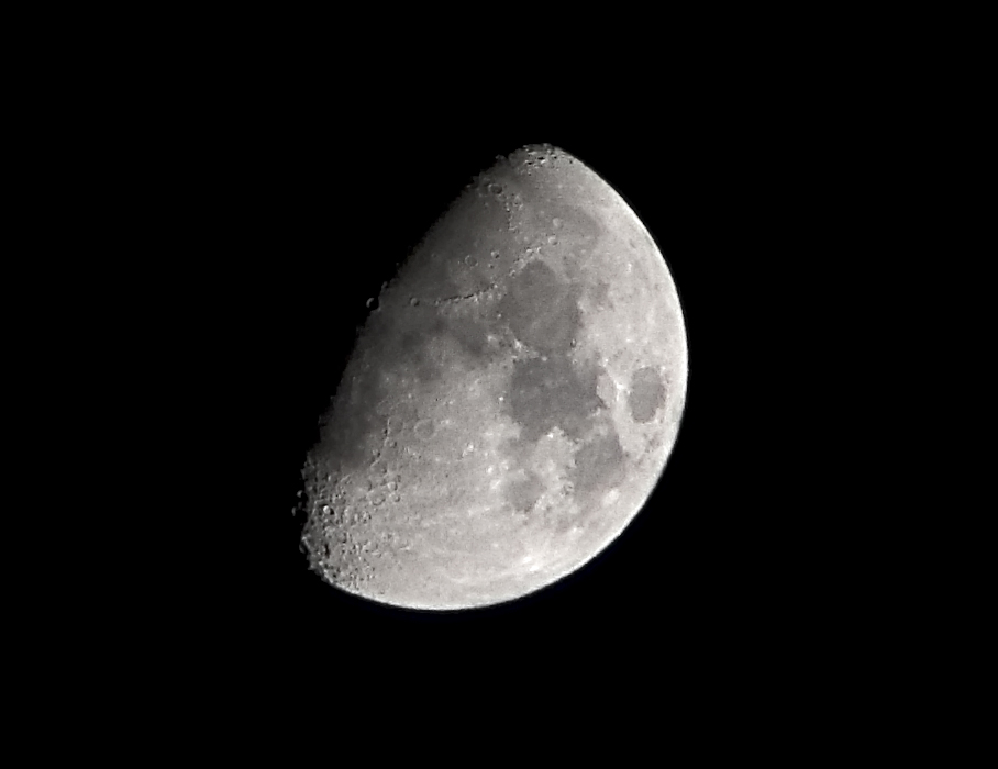 Ancora luna