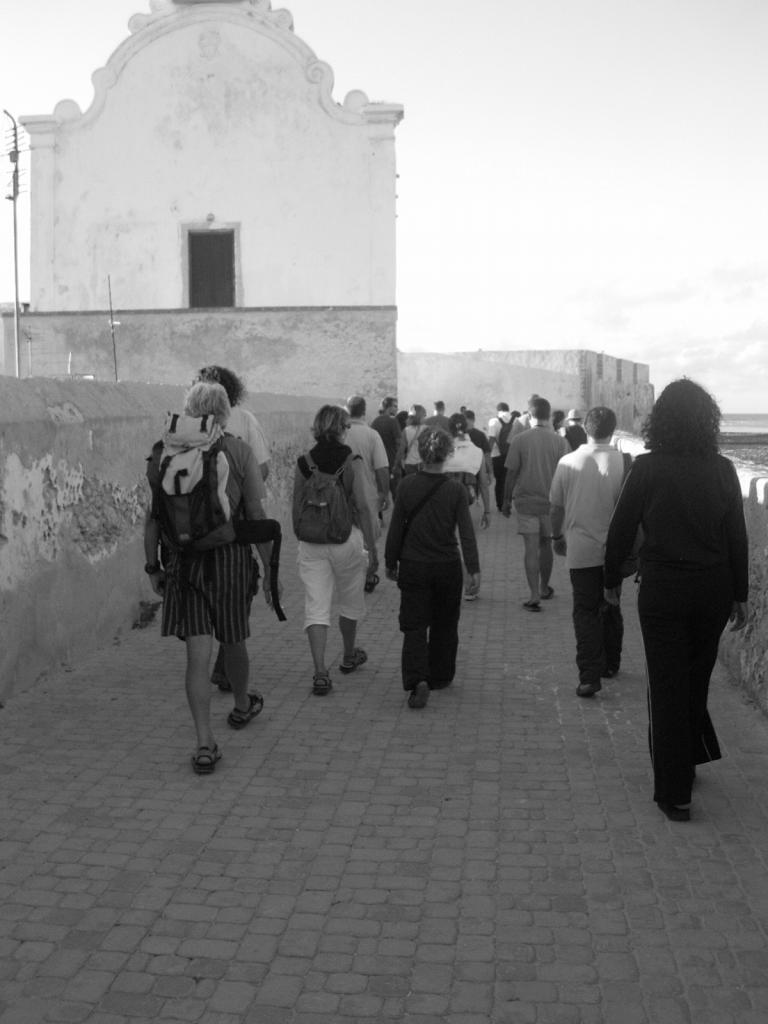camminando