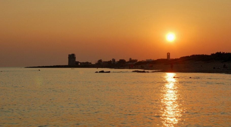 Ricordi estivi (Tramonto su torre Colimena)