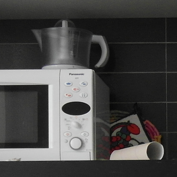 crop iso200