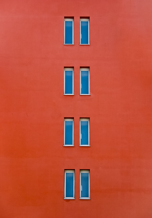 Tratteggi (*)