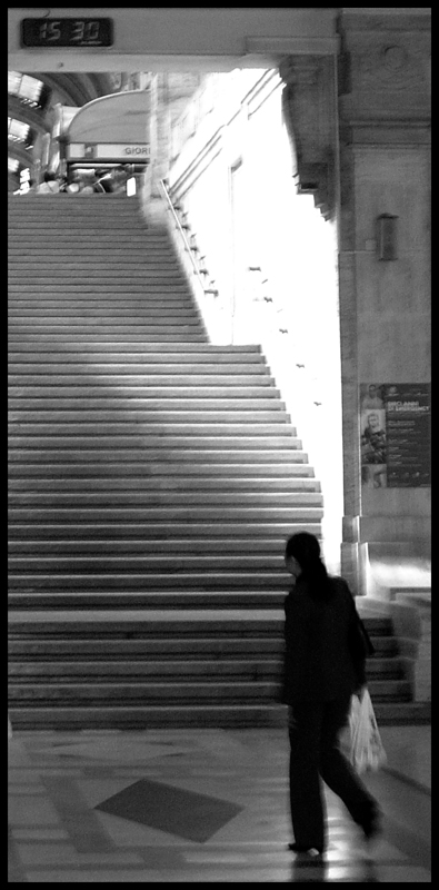 Gente di Milano 3: Sairs 15:30