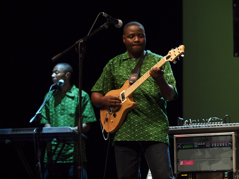 alleluya band 02