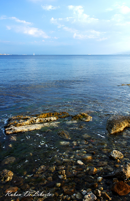 Una finestra sullo stretto di Messina