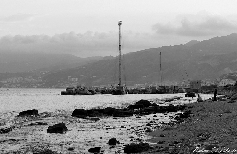 Spiaggia di Torre Faro (ME)