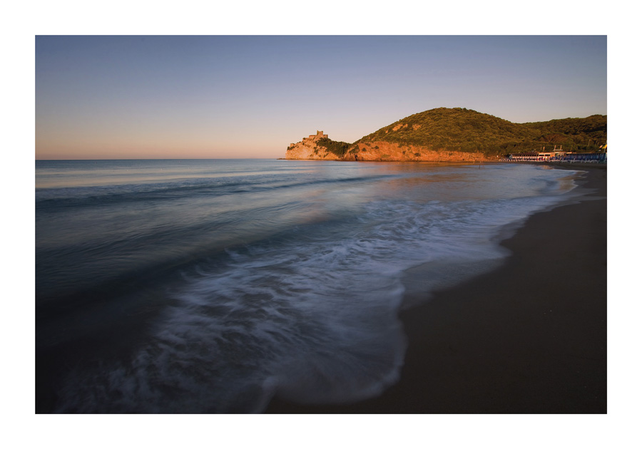 Alba spiaggia delle Rocchette