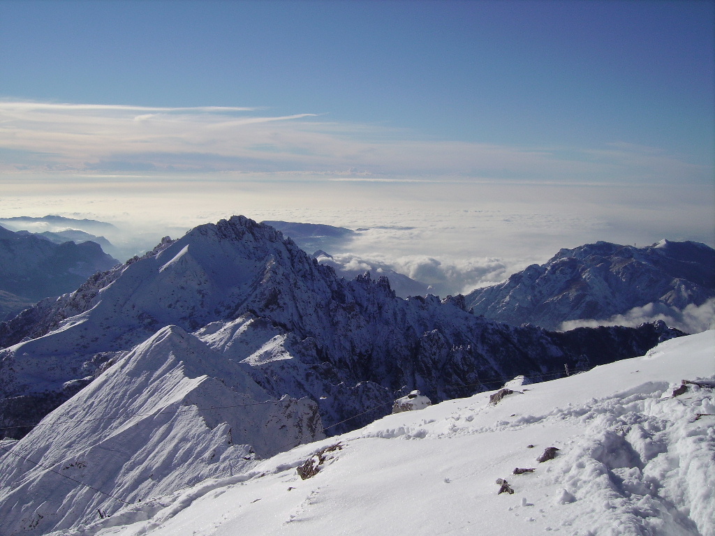 montagne e nebbia