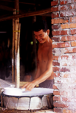 Viet...