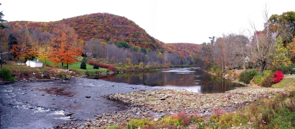 the Housatonic river at fall