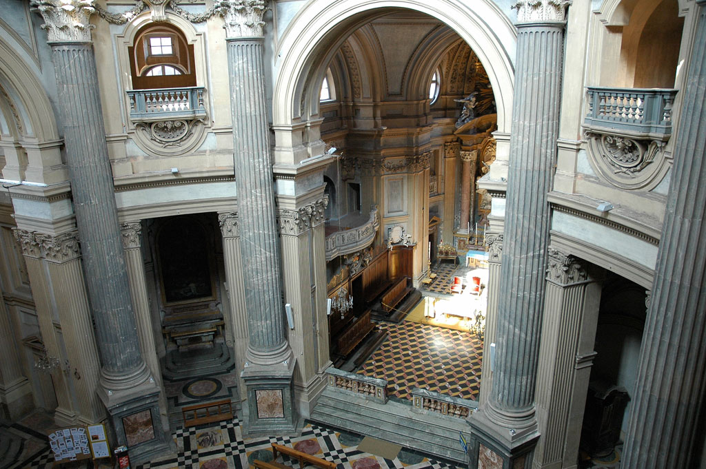 Interno di superga