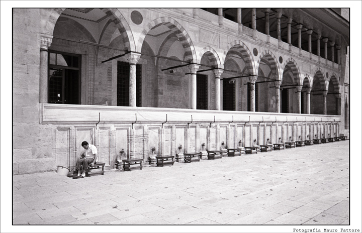 mosque ritual