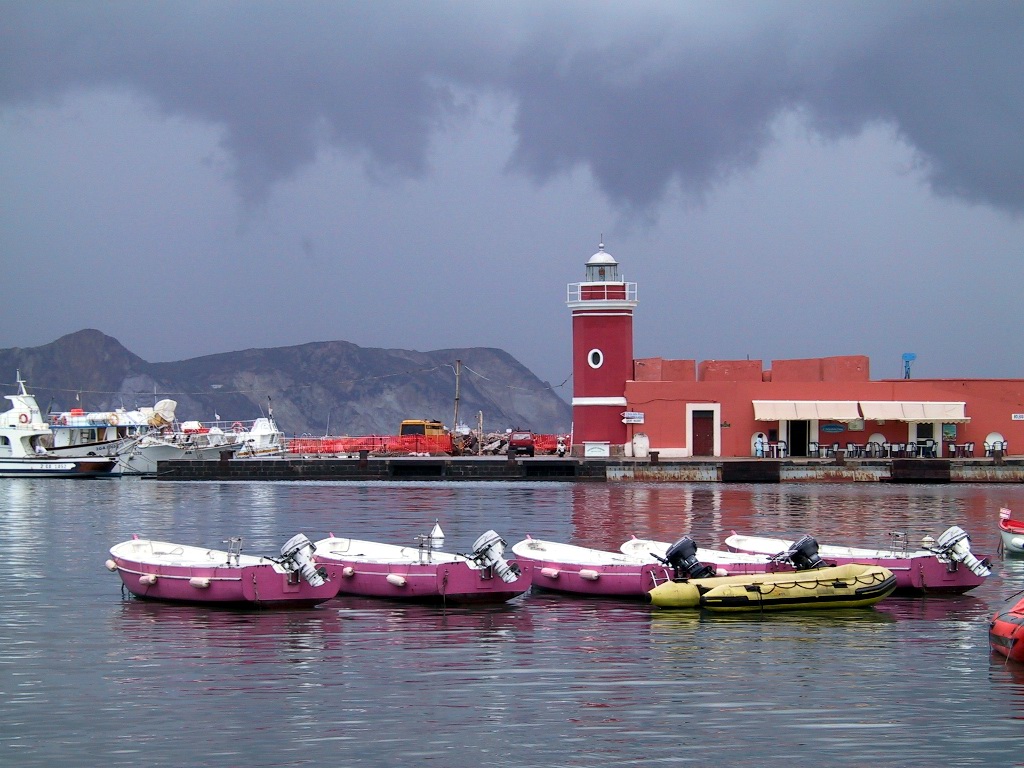 grigio e rosso