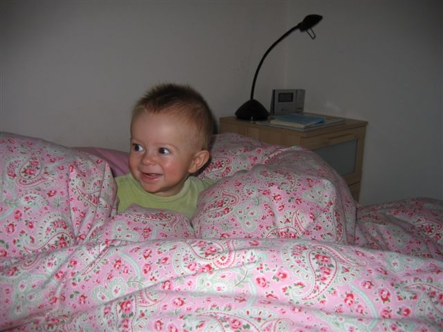 21 giovanni nel letto di mamma