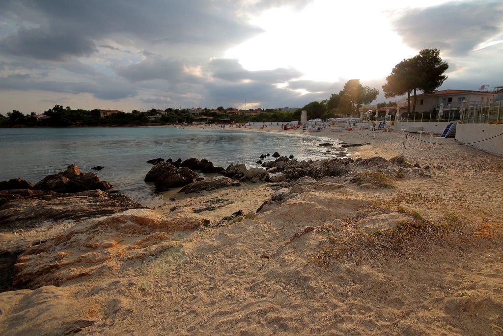 spiaggia il pellicano pittulongu