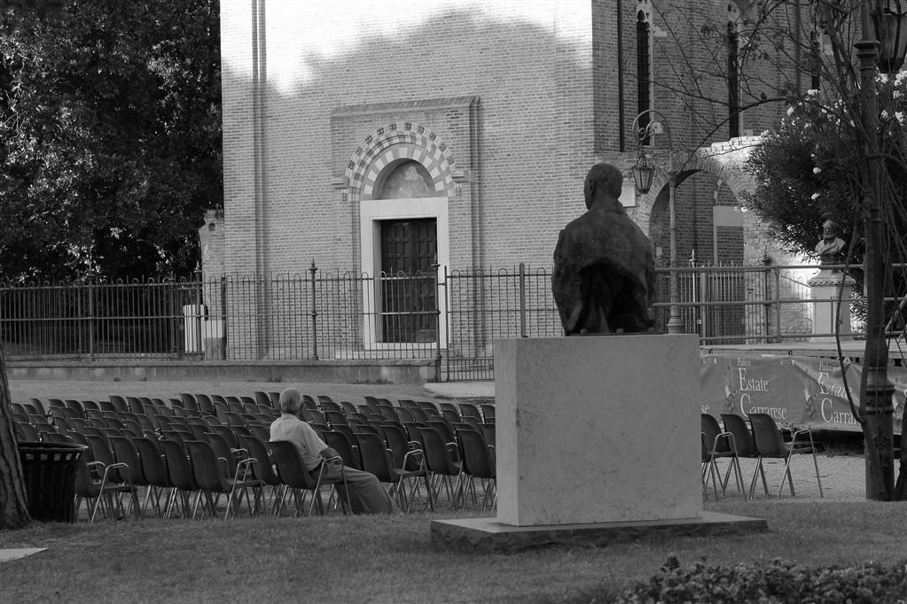 Street - Aspettando che inizi lo spettacolo