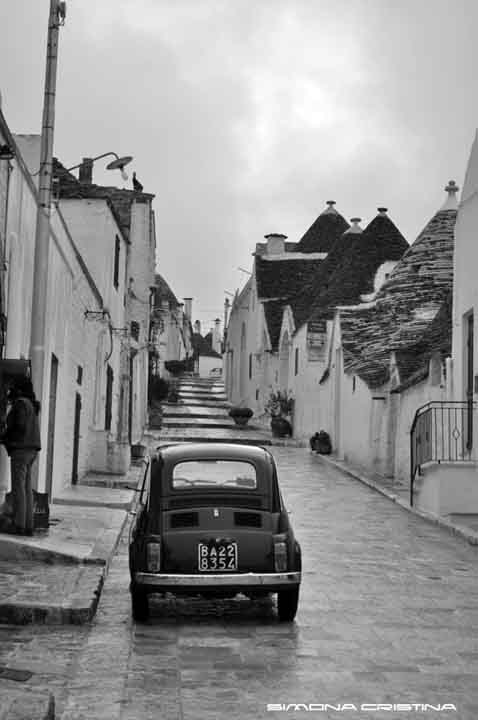 una 500 tra i trulli