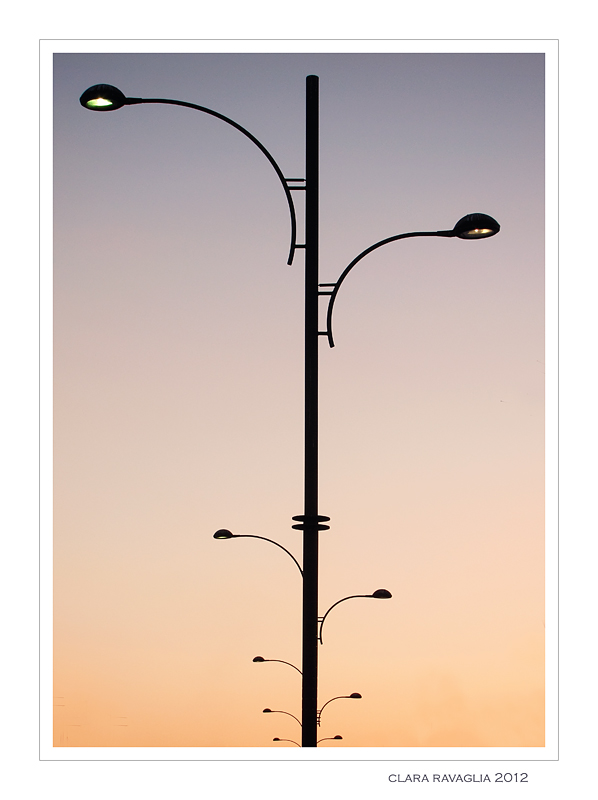 Luce... su luce