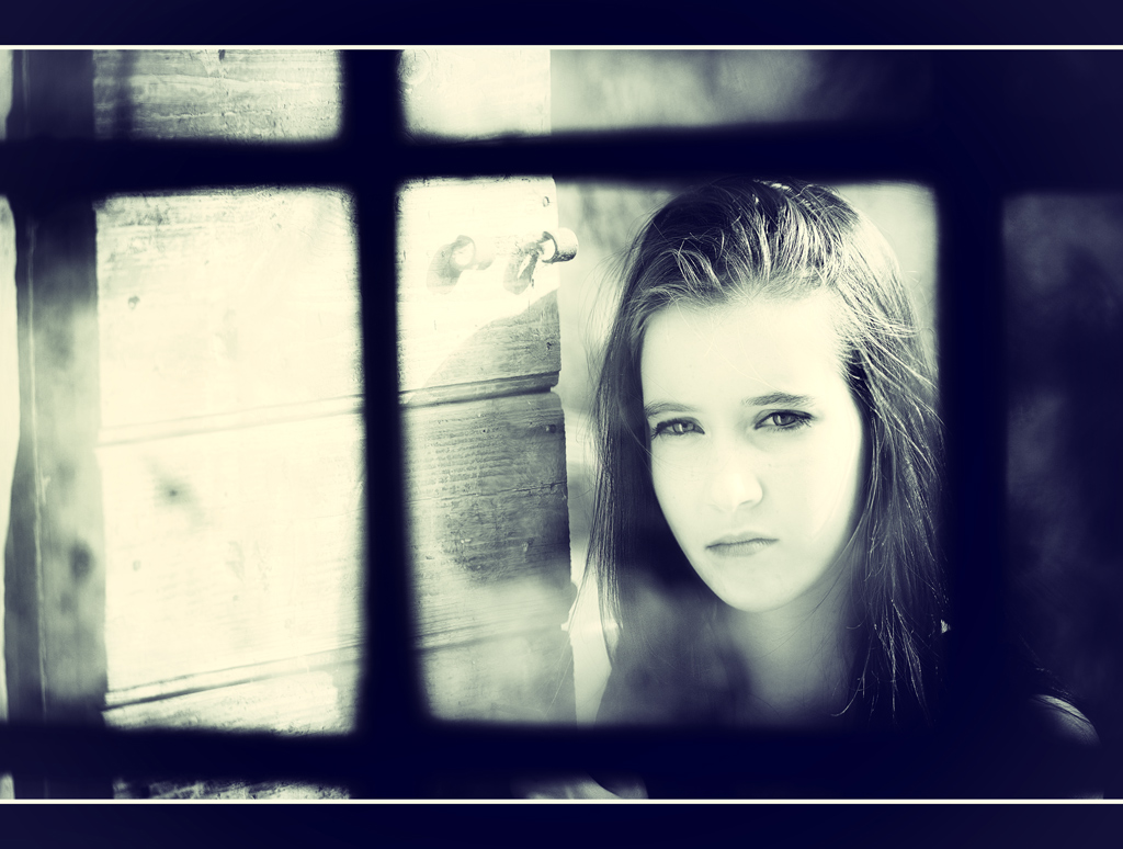 . . . .   attraverso . . . .